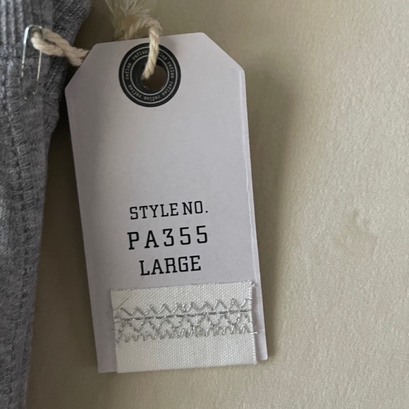 Love to Lounge comfy jogger size large. - Picture 3 of 8